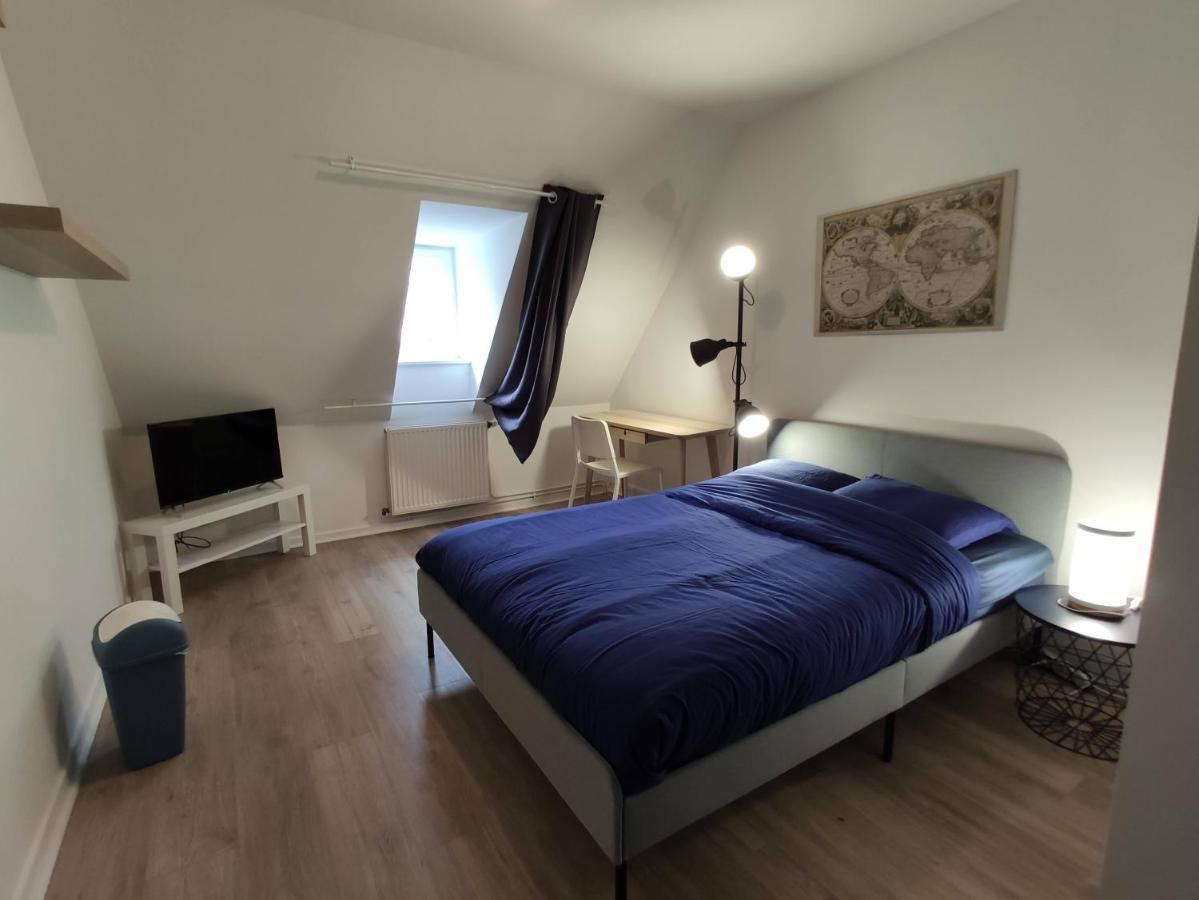 Residence Place Verte - Situe Au Pied Du Musee De ואלנסיין מראה חיצוני תמונה